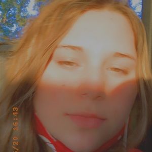 Meet your Posher, Saryna